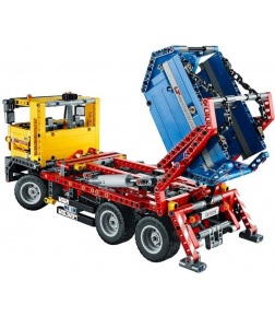 Конструктор LEGO Technic Контейнеровоз 42024