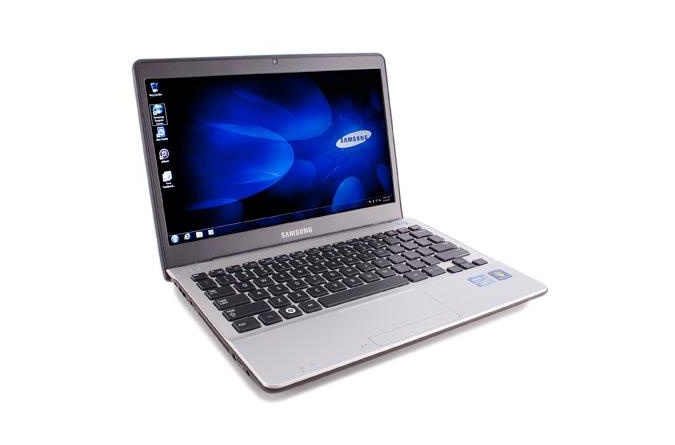 Ноутбук Samsung 300U1A-A01 фото 2